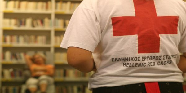 Ξαφνική αναστολή λειτουργίας του Ελληνικού Ερυθρού Σταυρού - Ειδήσεις Pancreta