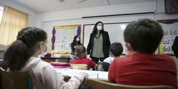 Άνοιγμα σχολείων:Τι ισχύει για μάσκες, τεστ και κρούσματα - Ειδήσεις Pancreta