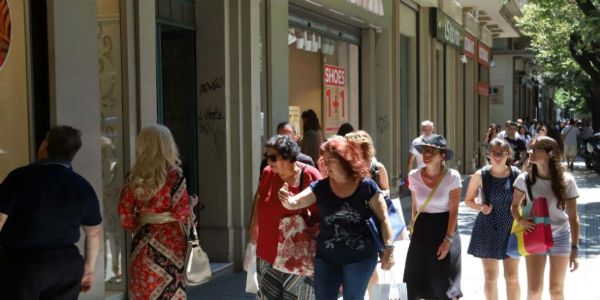 Πρεμιέρα για καταστήματα και σχολεία μετά το δίμηνο «λουκέτο» του κορονοϊού - Ειδήσεις Pancreta