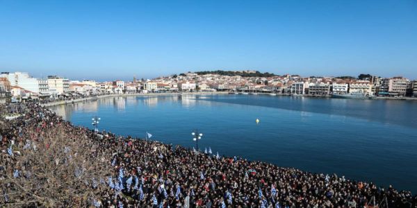 Με γενική απεργία απαντούν τα νησιά του Β. Αιγαίου στο όργιο καταστολής - Ειδήσεις Pancreta