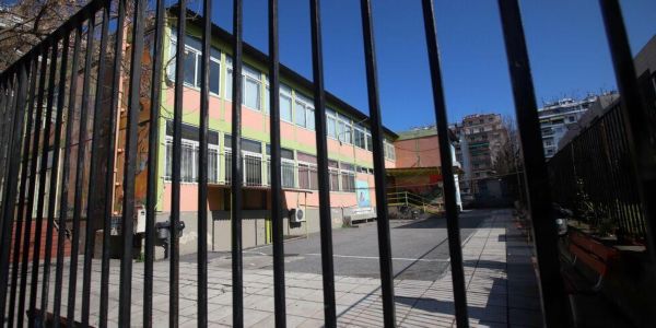 Κρήτη: Νέα κρούσματα κορωνοϊού σε σχολεία - Αναστέλλεται η λειτουργία τμημάτων - Ειδήσεις Pancreta