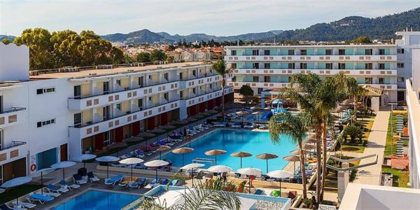 Χρεοκοπία βλέπουν δύο στα τρία ξενοδοχεία στην Ελλάδα - Ειδήσεις Pancreta