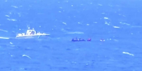 Σκάφος του λιμενικού εμβόλισε βάρκα προσφύγων: Νεκρό 3χρονο παιδί, τραυματίες κι ένας αγνοούμενος - Ειδήσεις Pancreta