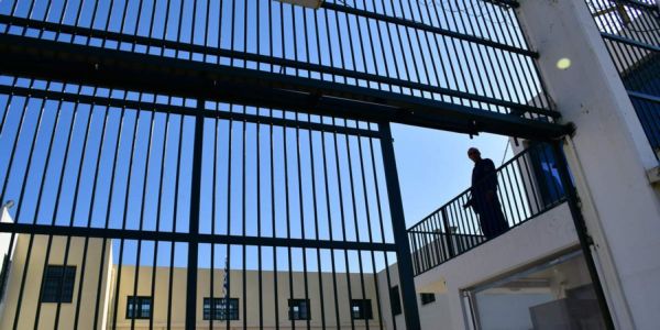 Κύκλωμα γιατρών στις φυλακές για αποφυλακίσεις «Φλώρων» - Ειδήσεις Pancreta