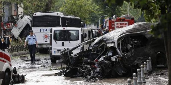 Κωνσταντινούπολη: 11 νεκροί και 38 τραυματίες από την βομβιστική επίθεση - Ειδήσεις Pancreta