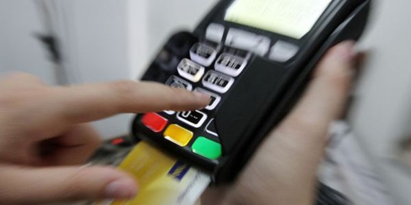 POS: Πληρωμές με κάρτα σε ταξί, περίπτερα, λαϊκές αγορές από τη Δευτέρα | Pancreta Ειδήσεις