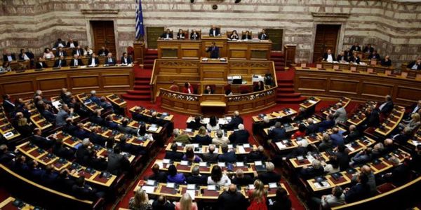 Με 158 «γαλάζιες» ψήφους πέρασε το εργασιακό νομοσχέδιο - Ειδήσεις Pancreta
