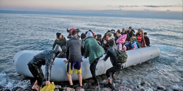 Η Γαύδος και η Κρήτη γίνονται ο νέος... Έβρος - Αυξημένες ροές μεταναστών - Ειδήσεις Pancreta