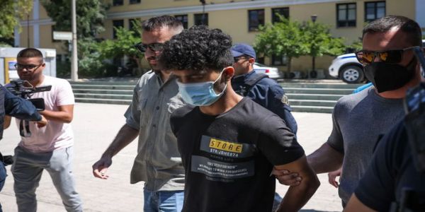 Περιστέρι: «Μαλώσαμε και της έκλεισα στόμα και μύτη», είπε ο 21χρονος στους αστυνομικούς - Ειδήσεις Pancreta
