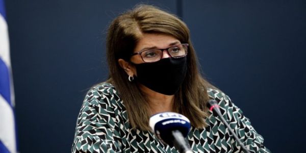 Καμπανάκι Παπαευαγγέλου για ρεβεγιόν: Μόλις 8 λεπτά αρκούν για να μεταδοθεί ο ιός αν δεν φοράμε μάσκα - Ειδήσεις Pancreta