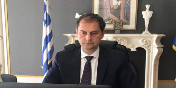 Στην Κρήτη για την έναρξη των πτήσεων ο υπουργός Τουρισμού Χ. Θεοχάρης - Ειδήσεις Pancreta