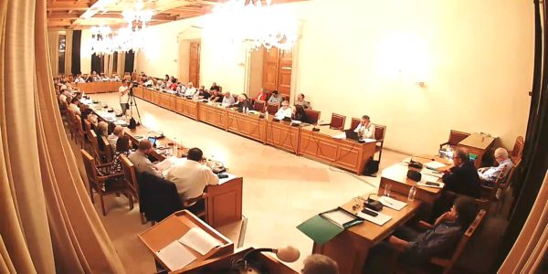 Παρέμβαση των Δημοτικών παρατάξεων στον Δήμαρχο Ηρακλείου - Ειδήσεις Pancreta