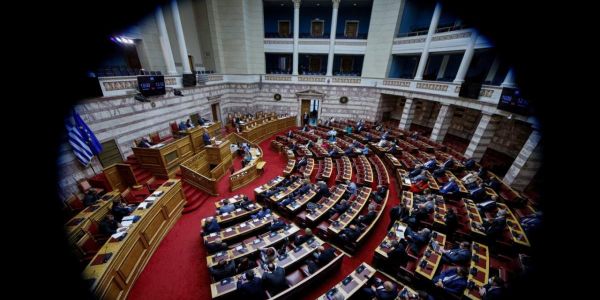 Υπερψηφίστηκε η ελληνογαλλική συμφωνία - Ειδήσεις Pancreta