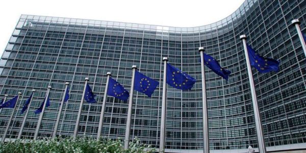 Μέτρα για περιορισμό των μη εξυπηρετούμενων δανείων επεξεργάζεται η Ε.Ε. - Ειδήσεις Pancreta
