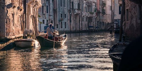 Mία υπέροχη ταινία μικρού μήκους για την ομορφιά της Βενετίας (Video) - Ειδήσεις Pancreta