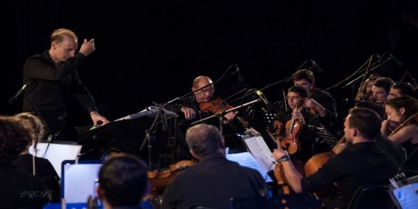 Χριστουγεννιάτικη Συναυλία της Συμφωνικής Ορχήστρας Νέων Κρήτης του Δήμου Ηρακλείου στα Χανιά - Ειδήσεις Pancreta