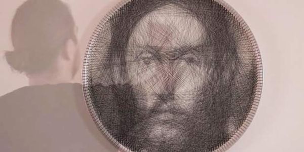 Ο Έλληνας καλλιτέχνης που «πλέκει» με μια κλωστή έργα του Ελ Γκρέκο (video) - Ειδήσεις Pancreta