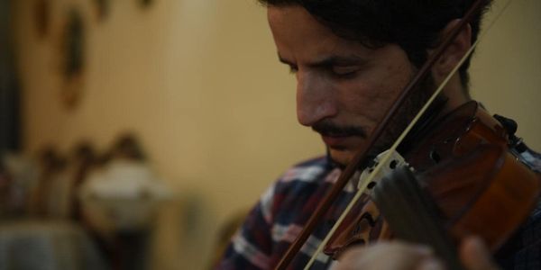 Η μουσική ως απάντηση στον πόλεμο: Ο μουσικός – σύμβολο του Ιράκ. - Ειδήσεις Pancreta