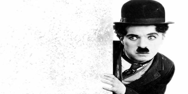 Στις 2 Φεβρουαρίου 1914 κάνει την πρώτη του κινηματογραφική εμφάνιση ο Τσάρλι Τσάπλιν - Ειδήσεις Pancreta