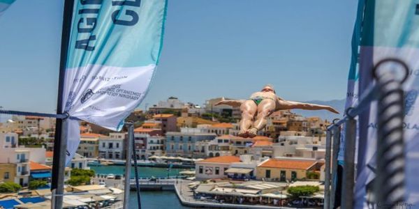 Θεαματική έναρξη για το Agios Nikolaos Cliff diving 2017 - Ειδήσεις Pancreta