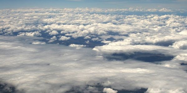 Τα σύννεφα ανεβαίνουν όλο πιο ψηλά – μετακινούνται στους πόλους, λόγω της υπερθέρμανσης της Γης - Ειδήσεις Pancreta