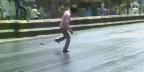 Λιώνουν μέχρι και οι... δρόμοι στην Ινδία από τον καύσωνα (video) - Ειδήσεις Pancreta