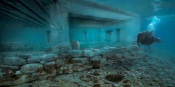 Μια υποβρύχια πολιτεία στην Ελαφόνησο (video) - Ειδήσεις Pancreta