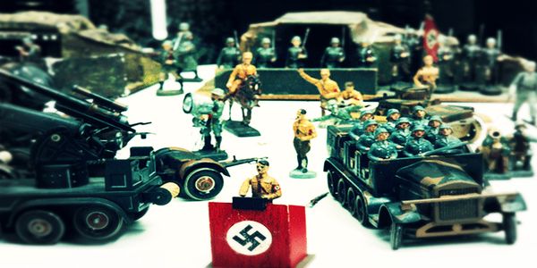 Τα παιχνίδια και τα παιδικά βιβλία ως όργανα προπαγάνδας των ναζί - Ειδήσεις Pancreta