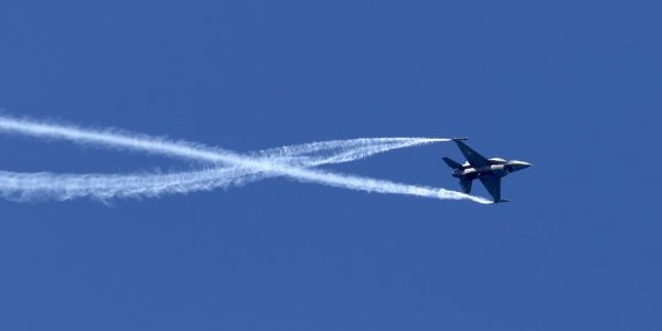 “Σκίζει” τον ουρανό του Ηρακλείου το F16 της πολεμικής αεροπορίας-Εντυπωσιακές εικόνες - Ειδήσεις Pancreta
