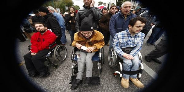 Συγκέντρωση διαμαρτυρίας από ΑΜΕΑ στο Ρέθυμνο - Ειδήσεις Pancreta