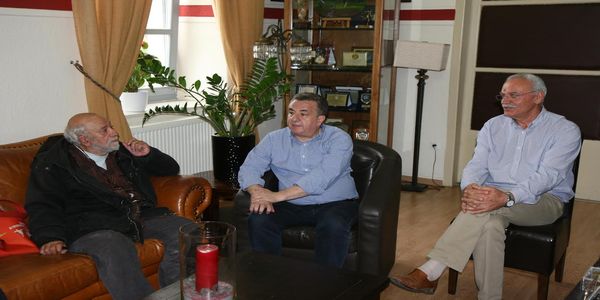 Συνάντηση Περιφερειάρχη Σταύρου Αρναουτάκη με τον Παντελή Βούλγαρη - Ειδήσεις Pancreta