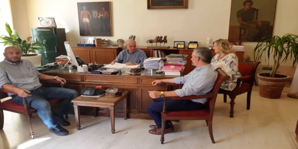 Υπεγράφη η σύμβαση για την άρση των ανωμαλιών των οδοστρωμάτων του Δήμου Ηρακλείου - Ειδήσεις Pancreta
