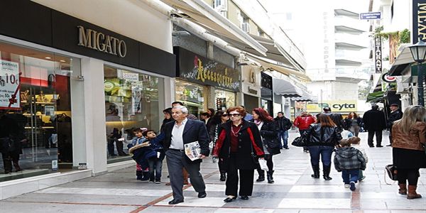 Ασφυκτιά η αγορά της Κρήτης λόγω των capital controls - Ειδήσεις Pancreta