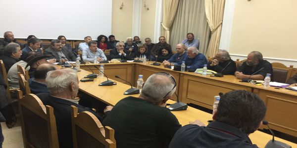 Συνάντηση Περιφερειάρχη με φορείς και κατοίκους των Αστερουσίων για την αδειοδότηση πυρηνελαιουργείου - Ειδήσεις Pancreta