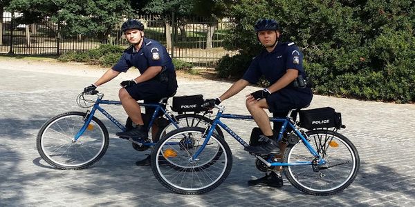 Αστυνομικές περιπολίες με ποδήλατα σε Ηράκλειο και Ρέθυμνο - Ειδήσεις Pancreta