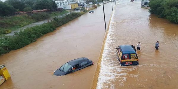 Κακοκαιρία στη δυτική Κρήτη, πλημμύρες και ζημιές στα Χανιά - Ειδήσεις Pancreta