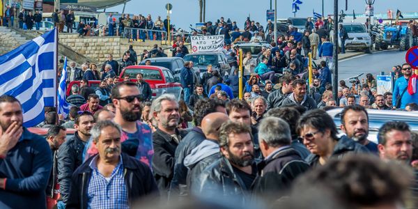 Διαμαρτυρία ενάντια στο ασφαλιστικό νομοσχέδιο - Ειδήσεις Pancreta