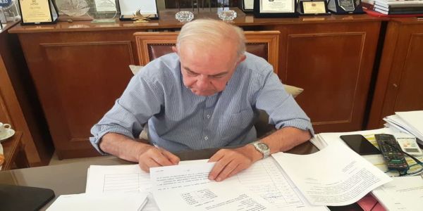 Υπεγράφη η σύμβαση για την επισκευή και συντήρηση των σχολικών κτηρίων του Δήμου Ηρακλείου - Ειδήσεις Pancreta