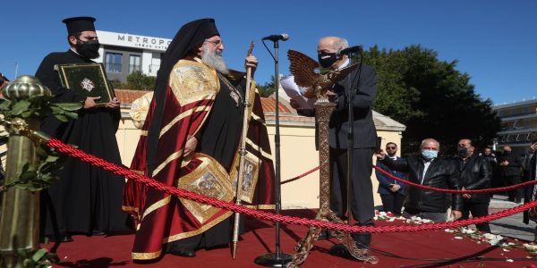 Η προσφώνηση του Δημάρχου Ηρακλείου Βασίλη Λαμπρινού στον νέο Αρχιεπίσκοπο Κρήτης κ. Ευγένιο - Ειδήσεις Pancreta