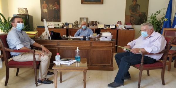 Συνάντηση Δημάρχου Ηρακλείου με τον πρόεδρο του ΤΕΕ/ΤΑΚ - Ειδήσεις Pancreta