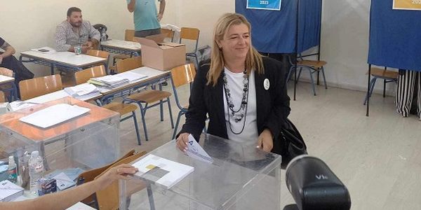 Το εκλογικό της δικαίωμα άσκησε η Μαρία Καναβάκη - Ειδήσεις Pancreta