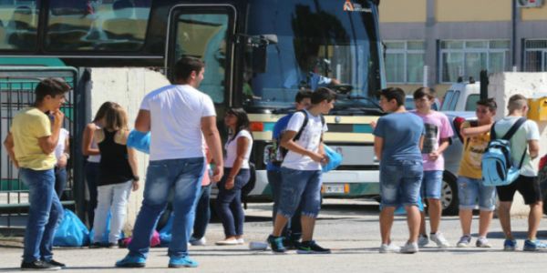 Συμφωνία ΚΤΕΛ - Περιφέρειας Κρήτης για τη μεταφορά των μαθητών - Ειδήσεις Pancreta