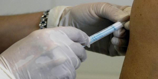 Δύο θάνατοι στην Κρήτη από γρίπη, 4 νοσηλεύονται στην εντατική - Ειδήσεις Pancreta