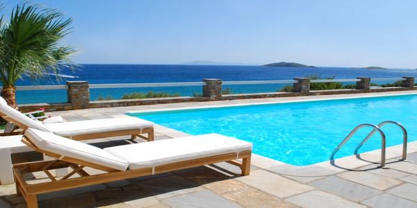 Bγαίνουν σε πλειστηριασμό επτά ξενοδοχειακές μονάδες της Κρήτης - Ειδήσεις Pancreta