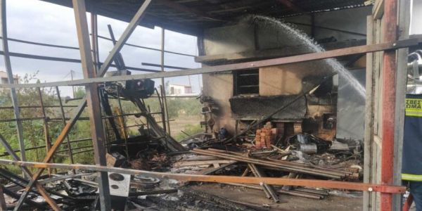 Ηράκλειο: Παρανάλωμα του πυρός αυτοκίνητο και αποθήκη στο Γάζι - Ειδήσεις Pancreta