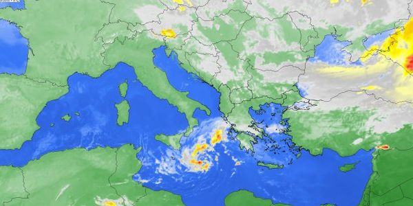 Κυκλώνας τροπικού τύπου στην περιοχή της Κρήτης - Ειδήσεις Pancreta