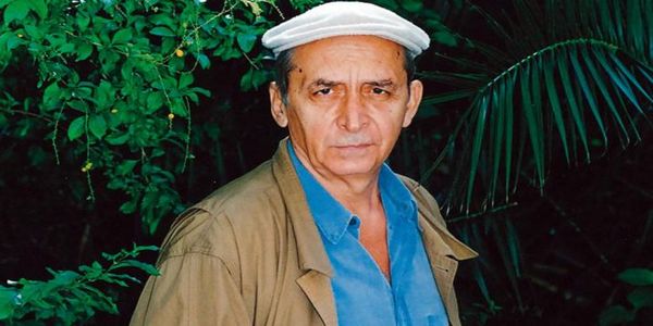 Πέθανε στα 74 του ο γνωστός συγγραφέας Αντώνης Σουρούνης - Ειδήσεις Pancreta