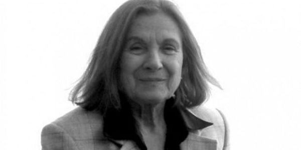 "Έφυγε" η Κρητικιά ποιήτρια και πεζογράφος, που μεγάλωσε σε ένα ορφανοτροφείο στο Ηράκλειο - Ειδήσεις Pancreta