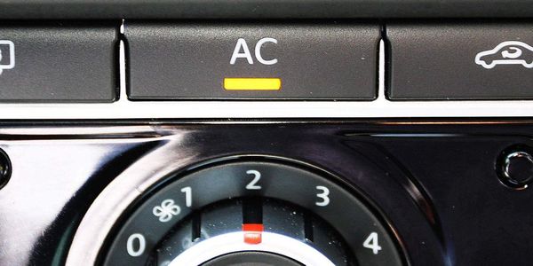 Γιατί πρέπει να μην ανοίγετε το A/C μόλις βάζετε μπροστά τη μηχανή στο αυτοκίνητο - Ειδήσεις Pancreta
