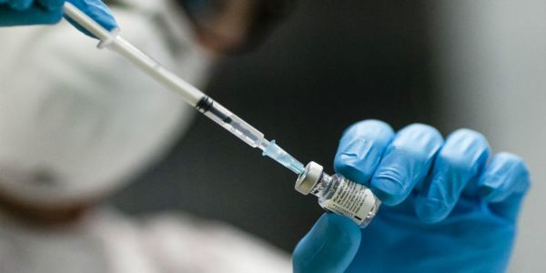 Άνοιξε η πλατφόρμα εμβολιασμών για τις ηλικίες 65-69 ετών - Ειδήσεις Pancreta
